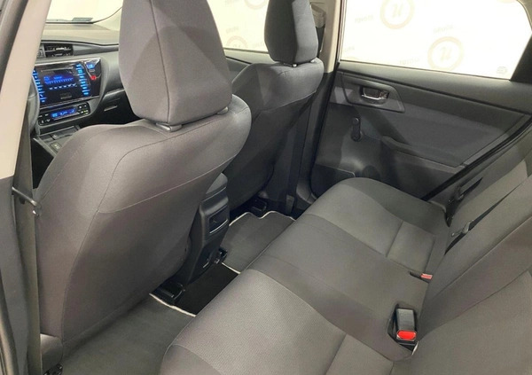 Toyota Auris cena 64900 przebieg: 49957, rok produkcji 2017 z Lipiany małe 154